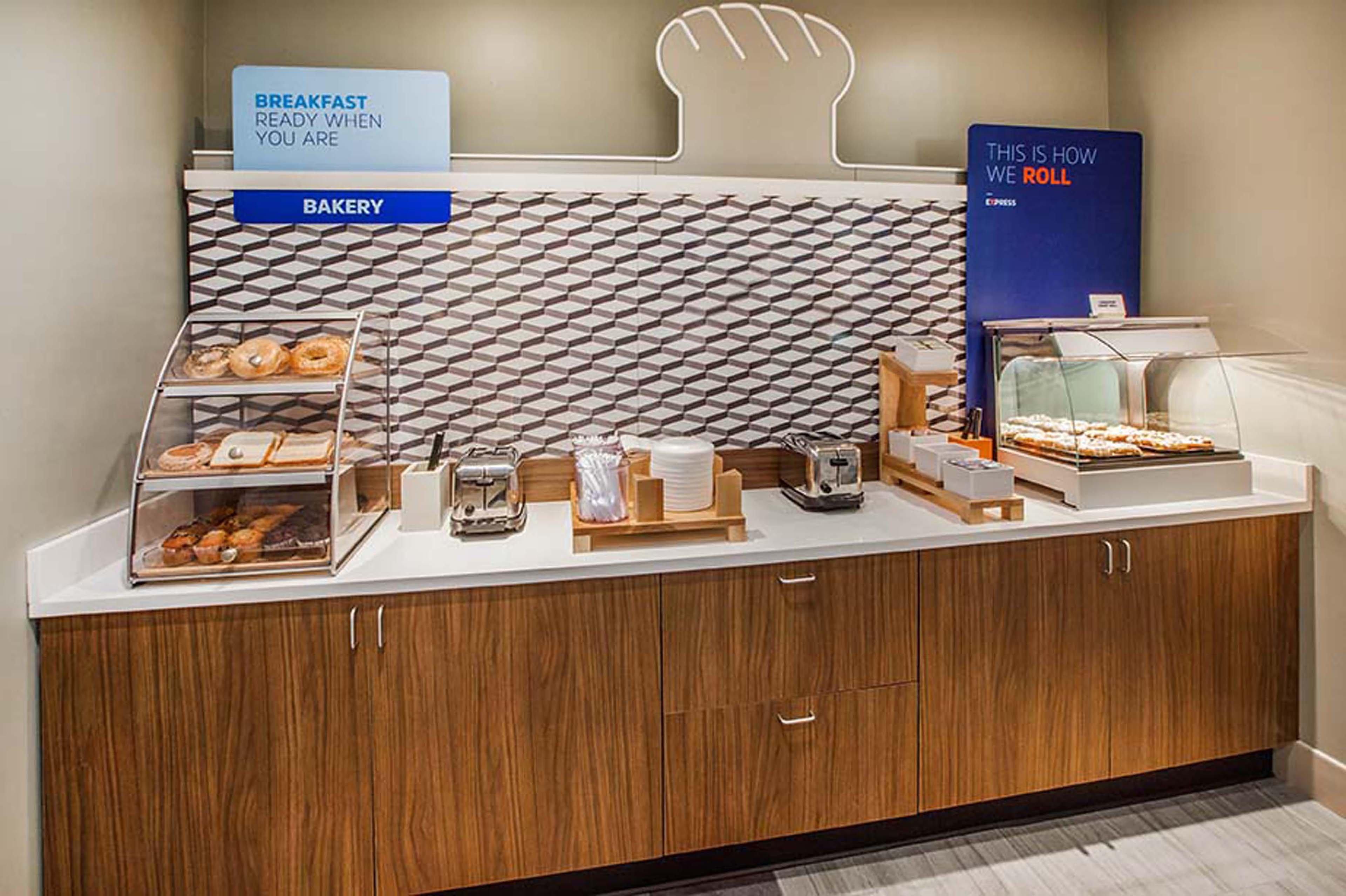 Holiday Inn Express & Suites Miami Kendall By Ihg Country Walk Kültér fotó