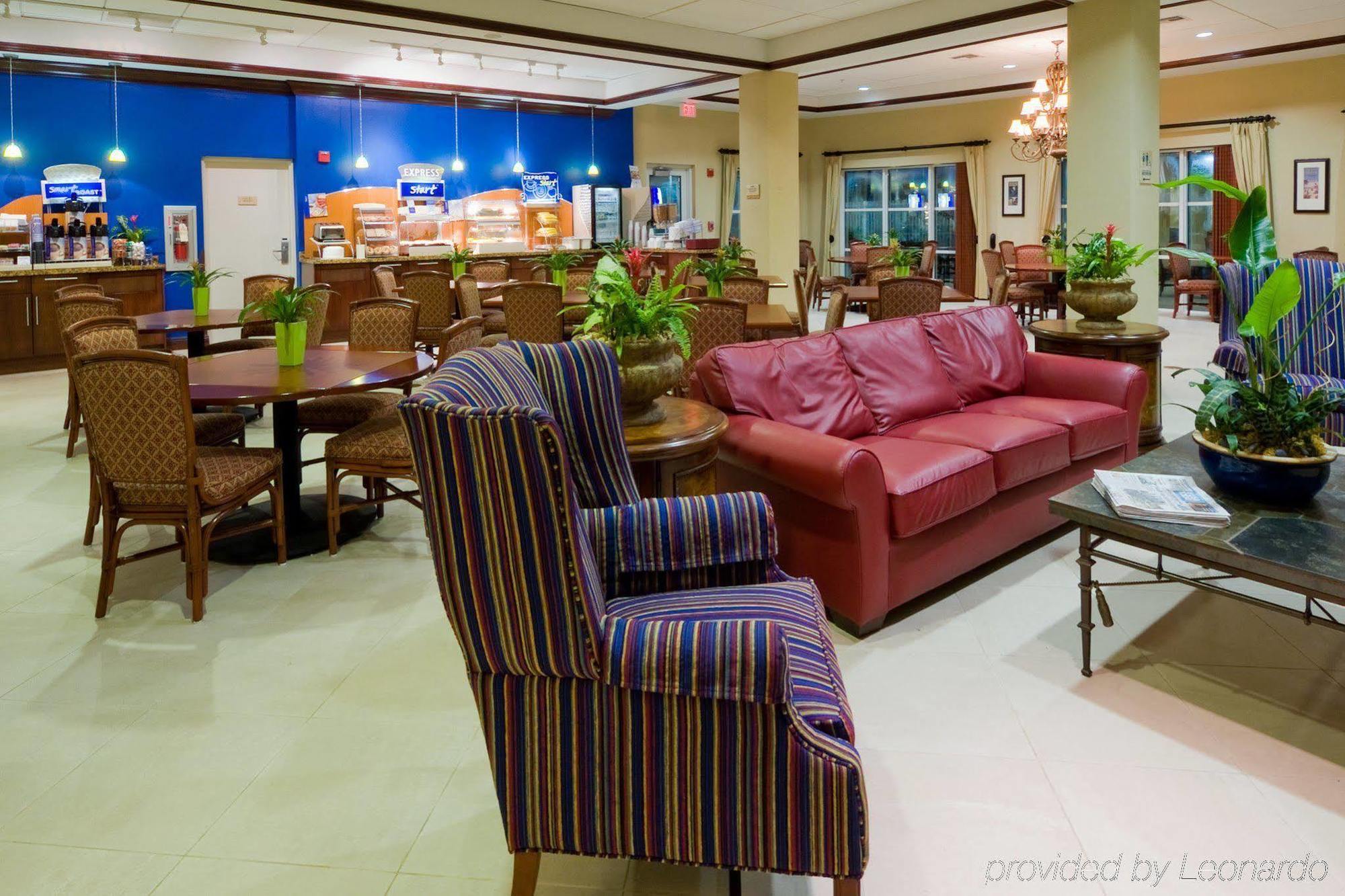 Holiday Inn Express & Suites Miami Kendall By Ihg Country Walk Kültér fotó
